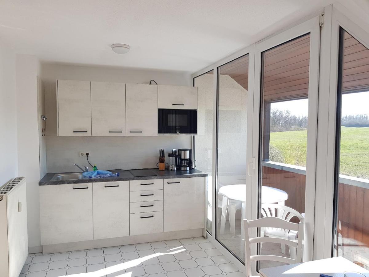Fewo 18 im Strandhaus Lobbe mit Balkon Exterior foto